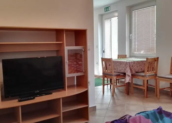 Bernarda * 布莱德